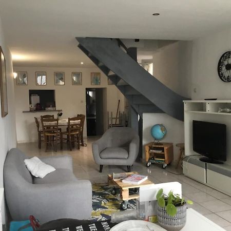 Maison De Centre Ville 6 Personnes Precigne ภายนอก รูปภาพ