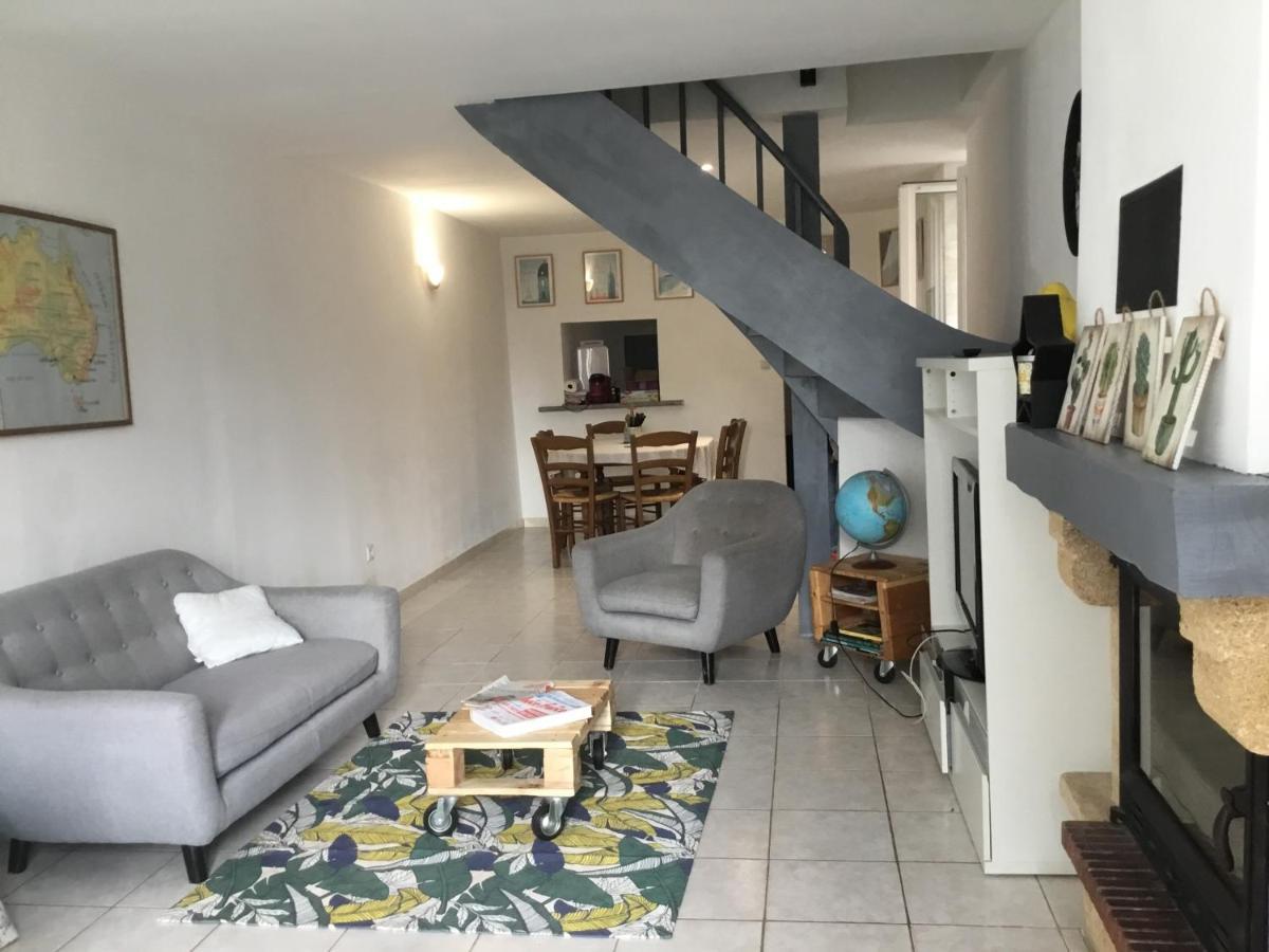 Maison De Centre Ville 6 Personnes Precigne ภายนอก รูปภาพ